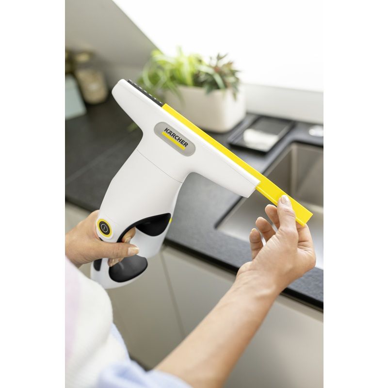 УРЕД ЗА ПОЧИСТВАНЕ НА ПРОЗОРЦИ KARCHER WV 1 Compact Care